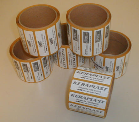 Rollenhaftetiketten aus blickdichter PVC-Folie zur Warenkennzeichnung